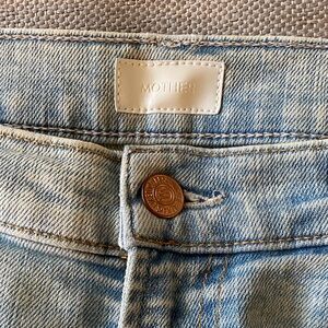 EUC Women Mother Light Wash Denim Jeans Skinny Jeans Distressed Super Soft 31